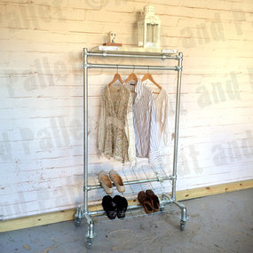Clothing rail with metal shoe rack 