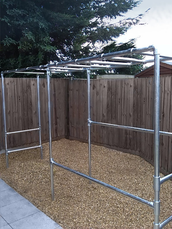 Galvanised tube climbing frame