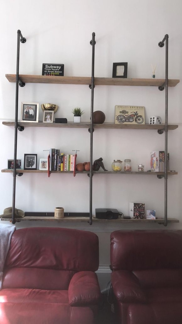 Wall mounted shelving