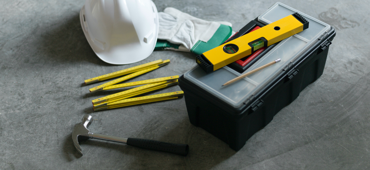 The basics: hammer, toolbox, spirit level